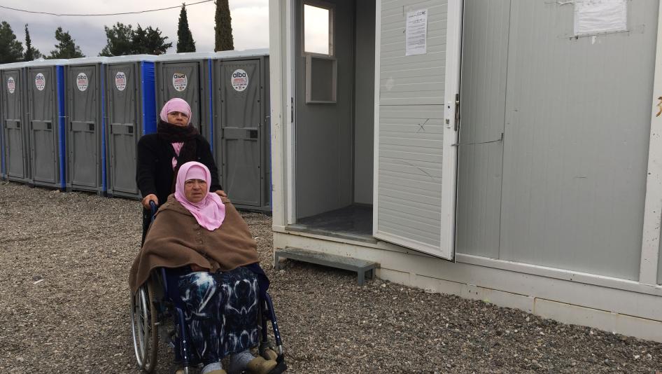 Người tị nạn khuyết tật bị thờ ơ ở Hy Lạp