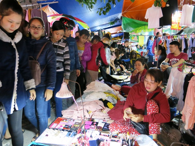 Vén khéo lo Tết