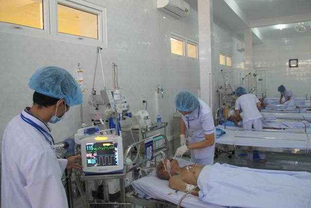 Ngành Y tế phục vụ xuyên suốt dịp Tết Đinh Dậu