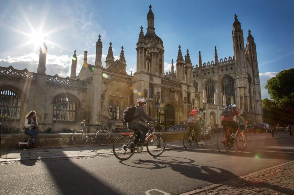 Những thành phố đông học sinh quốc tế nhất