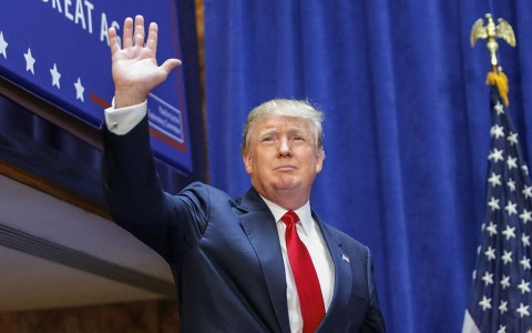 Website Nhà Trắng không tiếc lời ca ngợi chủ nhân mới Donald Trump