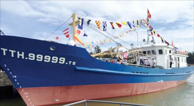 Chủ tàu đón Tết