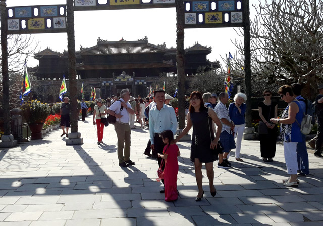 Khoảng 40 ngàn lượt khách đến Huế trong 3 ngày Tết