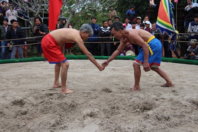 Quảng Điền Gần 100 đô vật tham gia Hội vật làng Thủ Lễ