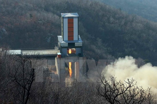 Yonhap Triều Tiên bắn tên lửa đạn đạo chưa rõ chủng loại