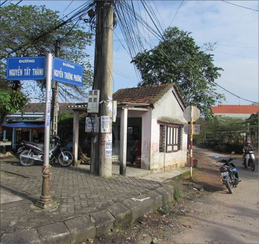 Biển tên đường cần đồng bộ