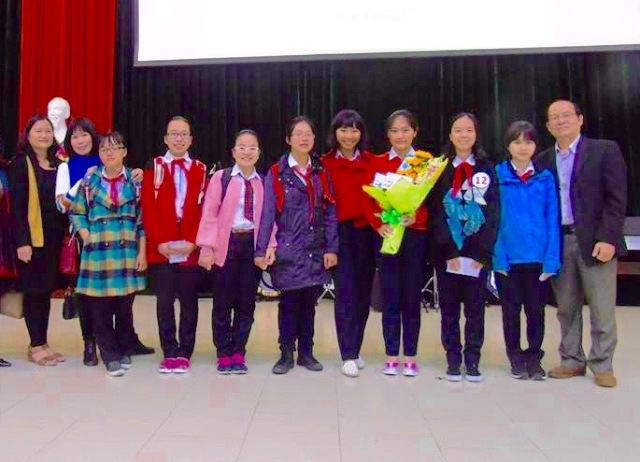 28 học sinh đạt giải cuộc thi Hùng biện tiếng Anh