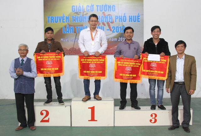 Giải cờ tướng TP Huế Phú Hòa giành giải Nhất đồng đội khối phường