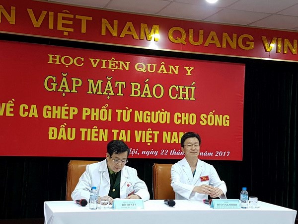 Việt Nam thực hiện thành công ca ghép phổi từ người cho sống đầu tiên