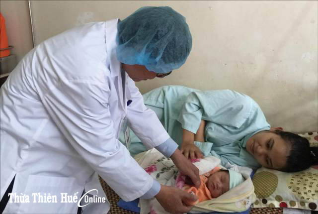 Bác sĩ - người thầy cần hai chữ tuệ  tâm