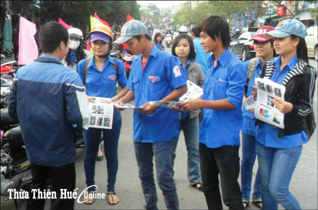Bồi dưỡng, tạo nguồn phát triển Đảng