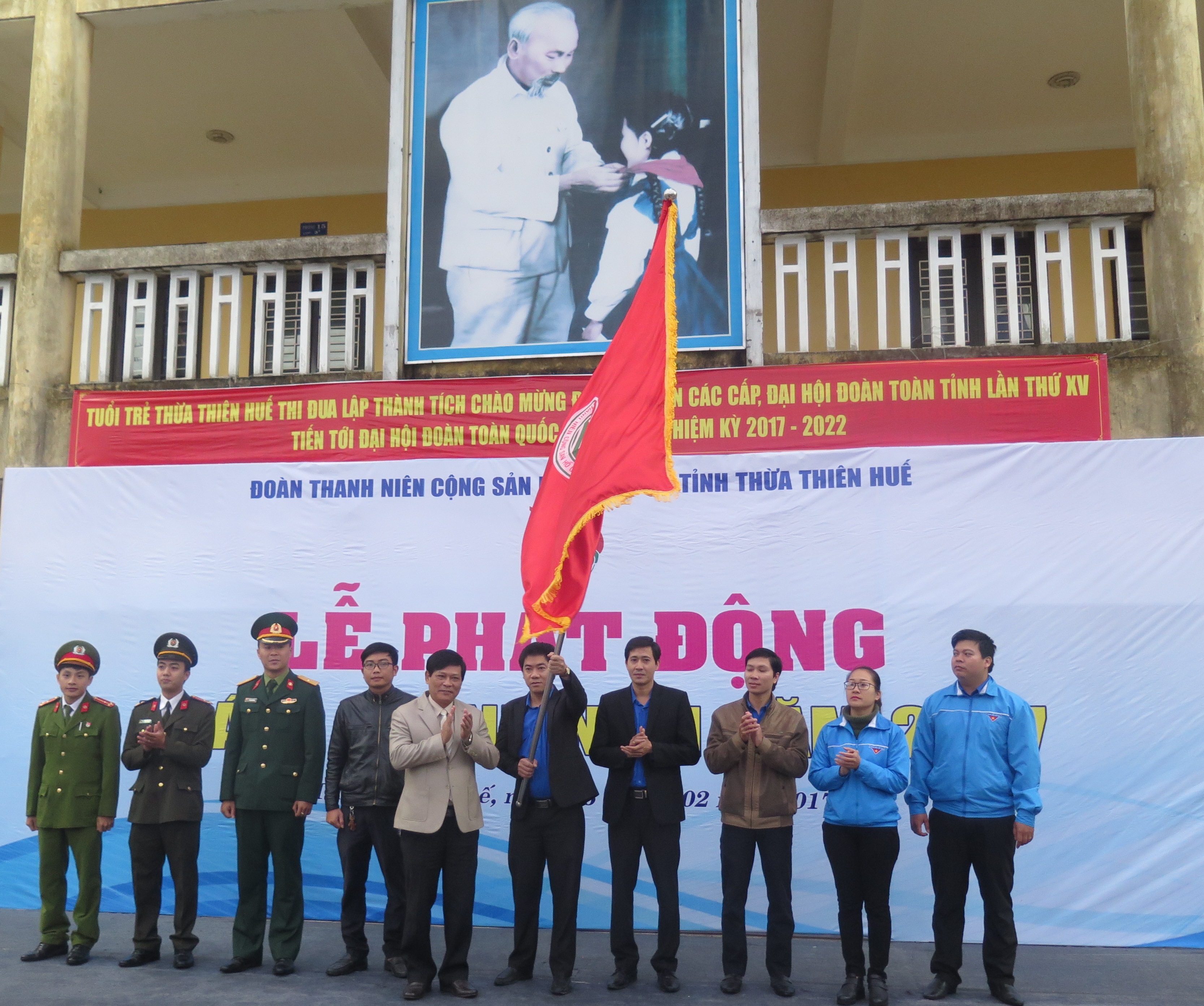 800 ĐVTN tham gia lễ ra quân Tháng Thanh niên 2017