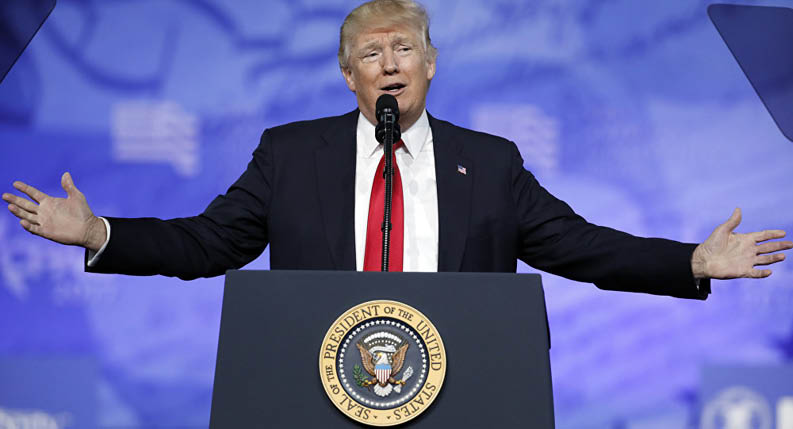 Tổng thống Trump muốn tăng chi tiêu quốc phòng