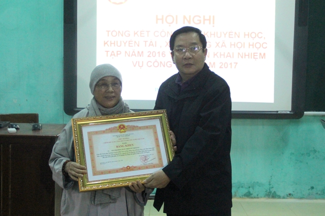 Vận động gần 12 tỷ đồng cho Quỹ Khuyến học