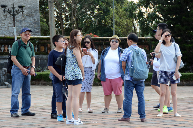 Gần 500 ngàn lượt khách đến Huế trong 2 tháng đầu năm