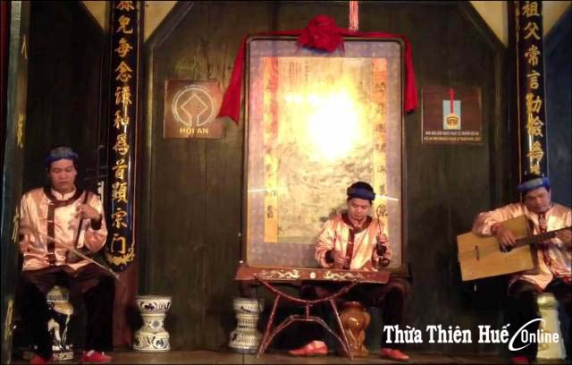 Gặp những nhạc công truyền thống Huế ở Hội An