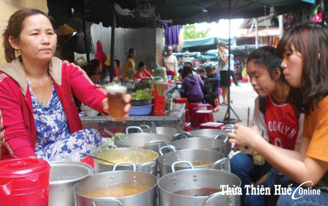 Ăn hàng ở chợ