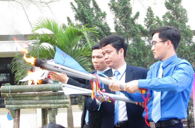 Khai mạc Hội trại kỷ niệm 60 năm thành lập trường ĐH Sư phạm