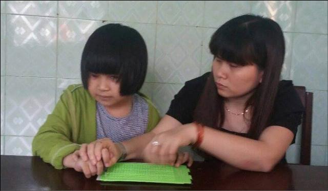 Hạnh phúc sau con chữ Braille