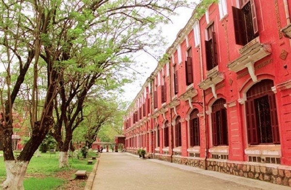 Cẩm nang du lịch Huế mới nhất