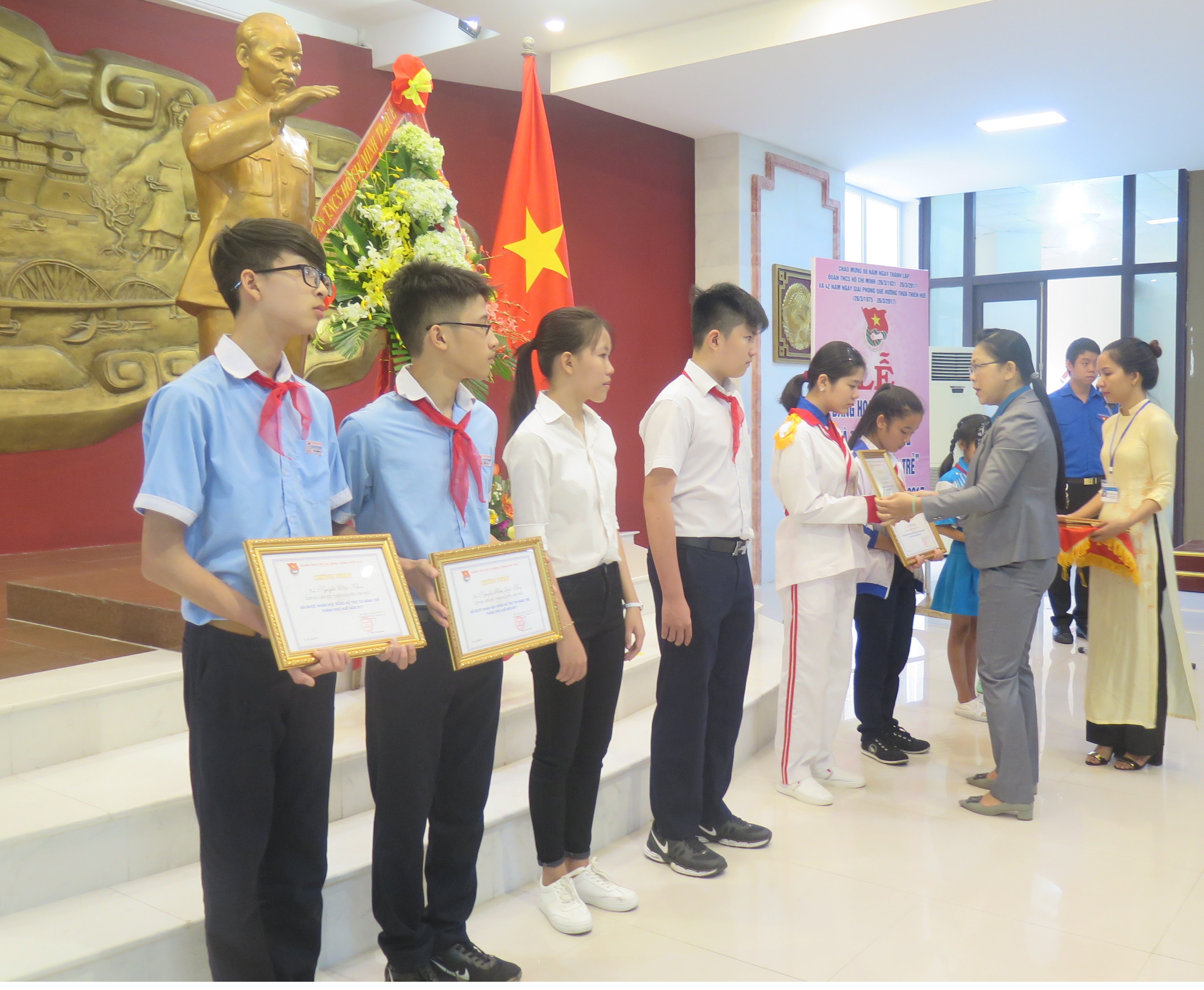 32 suất học bỗng “Hỗ trợ tài năng trẻ TP Huế”