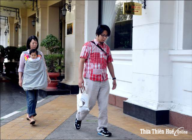 Xã hội hóa nhà vệ sinh cộng cộng Không để người làm, người không