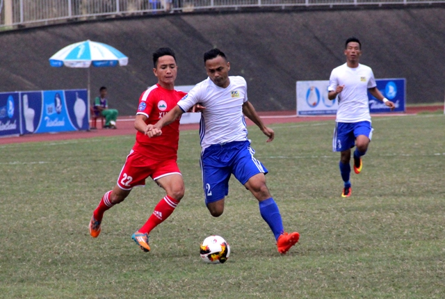 Nối dài mạch bất bại, CLB Bóng đá Huế tạm thời đứng đầu bảng