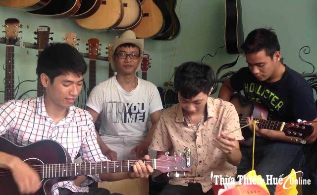 Sự trở lại của đàn guitar