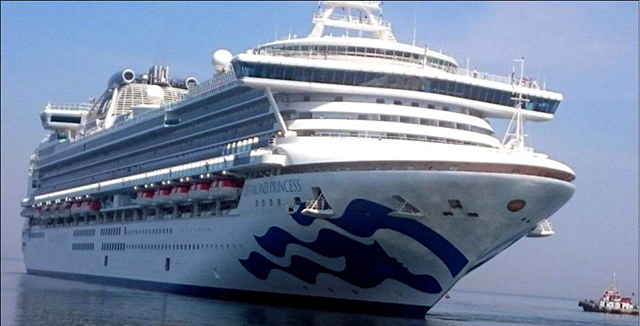 Cảng Chân Mây đón tàu du lịch Diamond Princess