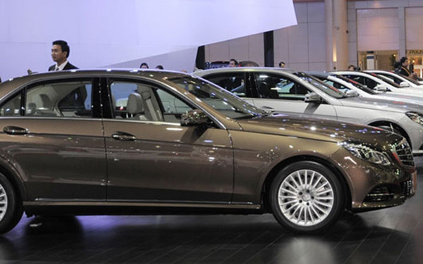 Nhập khẩu ô tô Có doanh nghiệp cố khai giá thấp để trốn thuế