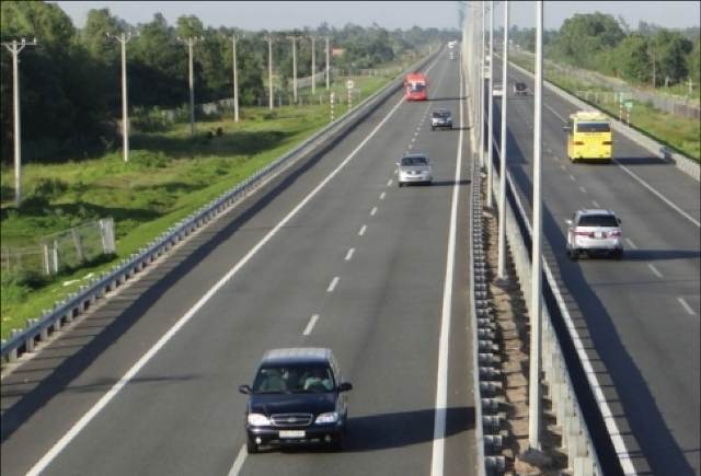 Việt Nam mở đường cho giới đầu tư nước ngoài vào xây dựng cơ sở hạ tầng