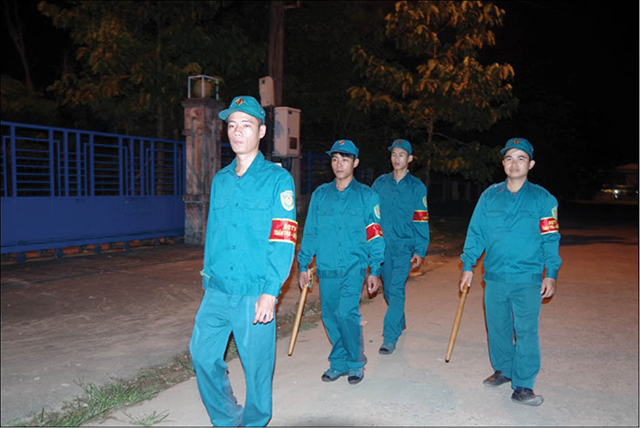 Hết lòng với công việc