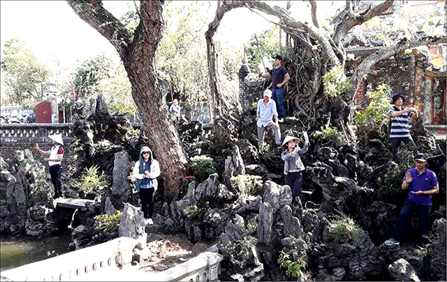 Đại Nội sẵn sàng đón khách về đêm