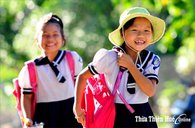 Tránh chạy trường, tăng nguồn đầu tư cho cơ sở vật chất trường học