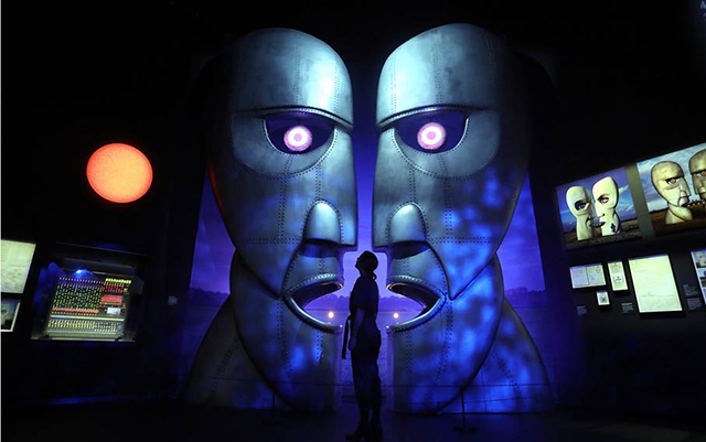 Triển lãm kỷ niệm 50 năm huyền thoại Pink Floyd