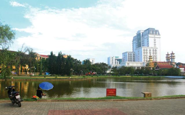 Bảo vệ và phát huy cảnh quan hồ sinh thái
