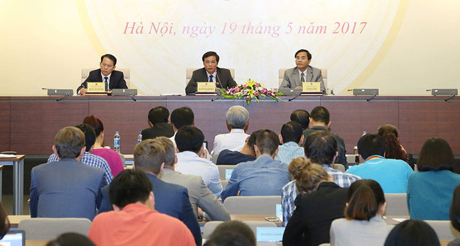 Tiếp tục hoãn trình luật Biểu tình do chất lượng chưa đảm bảo