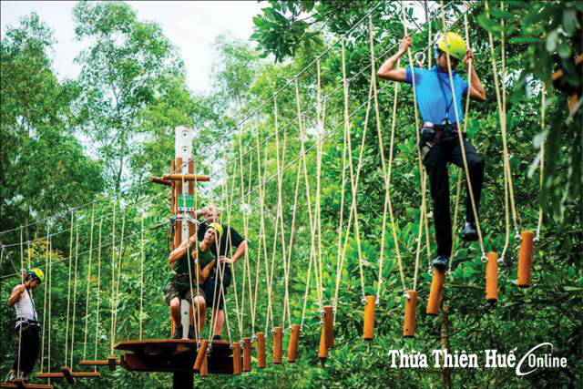 Đến Huế, du lịch và chữa bệnh