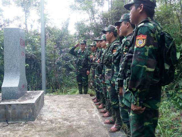 Ghi ở cột mốc 673