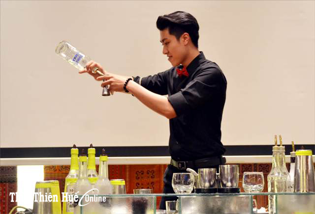 Tăng thực hành trong đào tạo du lịch