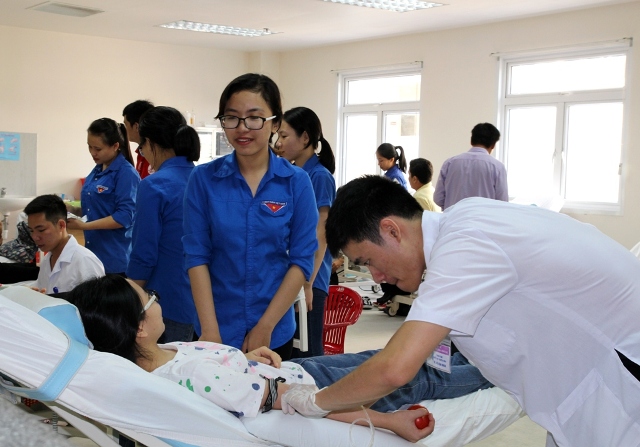 Sôi nổi ngày hội Sắc màu Hành trình Đỏ