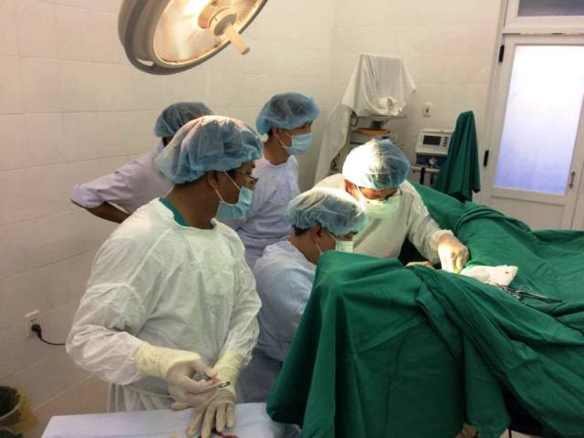 Bệnh viện Phong Điền triển khai kỹ thuật mổ trĩ bằng phương pháp Longo