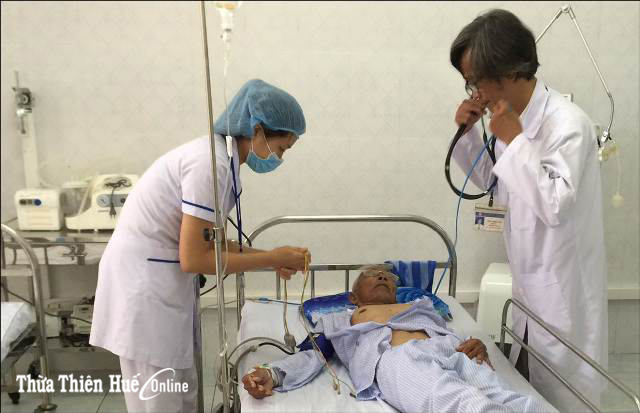 Trung tâm Y tế Phú Vang Y thuật, y đức không ngừng cải thiện