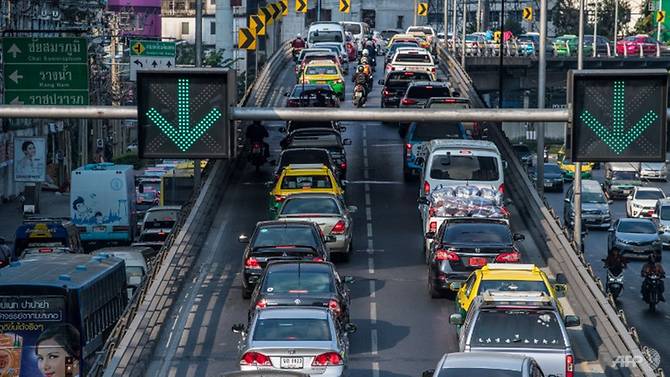 Thái Lan xem xét thu phí đường bộ phương tiện đi qua biên giới