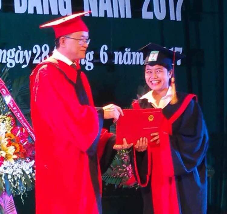 Trao bằng tốt nghiệp đại học, cao đẳng cho hơn 900 tân kỹ sư