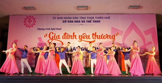 Đêm văn nghệ Gia đình yêu thương
