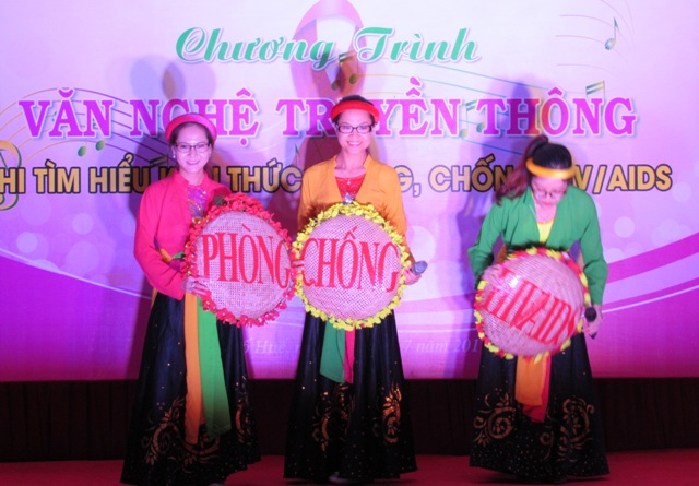 Văn nghệ truyền thông phòng chống HIV AIDS