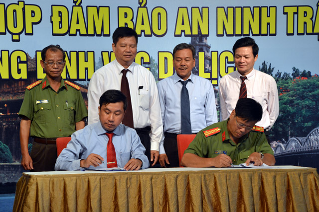 Coordination to maintain law and order in tourism