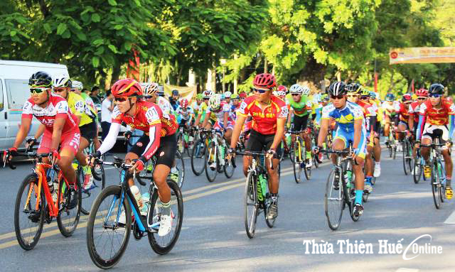 Gắn kết, phát triển du lịch thể thao Khó nhưng sẽ có hướng