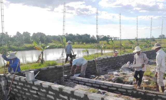 Những ngôi nhà ấm tình đồng đội